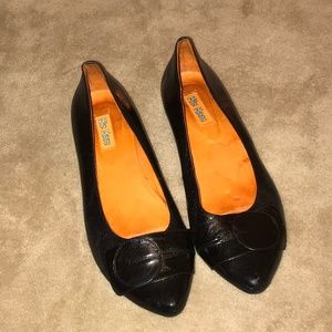 Miz Mooz Enigma Black Flats sz 38 US 7.5-8
